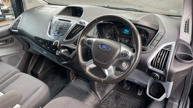 Ford Transit Custom 270 Swb Diesel Fwd 2.0 TDCi 130ps Low Roof Limited Van